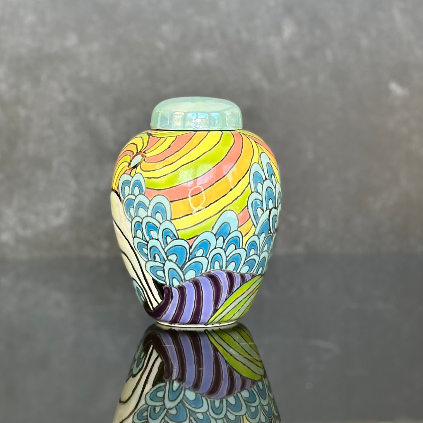 147P - Bud Vase/Ginger Jar - NOT Microwave or Dishwasher Safe